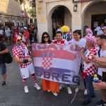 (FOTO/VIDEO) ODLIČNA ATMOSFERA U DOHI: Hrvatskim navijačima pridružila se i bivša predsjednica Kolinda Grabar Kitarović