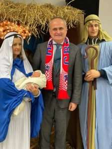 (FOTO) BOŽIĆNA VEČERA U MAINZU: Okupio se znatan broj Hrvata i Nijemaca