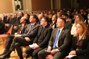 (FOTO) BOŽIĆNI KONCERT U RIMU: Hrvati, Talijani i Mađari uživali u izvedbama hrvatskih glazbenica