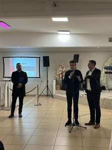 (FOTO i VIDEO) Božićno-nikolinjska proslava u Essenu okupila više od 600 Hrvata (FOTO i VIDEO) Božićno-nikolinjska proslava u Essenu okupila više od 600 Hrvata