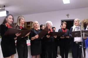(FOTO) BOŽIĆNA VEČERA U MAINZU: Okupio se znatan broj Hrvata i Nijemaca