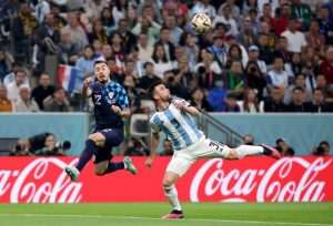 HRVATSKA BEZ FINALA: Argentina slavila s 3:0, hrvatska igra pala nakon sumnjivog jedanaesterca u 32. minuti HRVATSKA BEZ FINALA: Argentina slavila s 3:0, hrvatska igra pala nakon sumnjivog jedanaesterca u 32. minuti