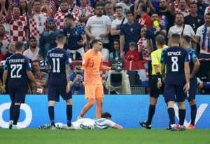 HRVATSKA BEZ FINALA: Argentina slavila s 3:0, hrvatska igra pala nakon sumnjivog jedanaesterca u 32. minuti HRVATSKA BEZ FINALA: Argentina slavila s 3:0, hrvatska igra pala nakon sumnjivog jedanaesterca u 32. minuti
