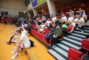 (FOTO) STUTTGART: Nakon prvog dana spektakularnog malonogometnog turnira Topas Z – Monroe Cupa ostalo 16 momčadi (FOTO) STUTTGART: Nakon prvog dana spektakularnog malonogometnog turnira Topas Z – Monroe Cupa ostalo 16 momčadi