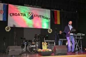 (FOTO i VIDEO) PROSLAVA 50. GODIŠNJICE CROATIJE STUTTGART: Naši očevi nisu ni slutili kako će njihova želja izrasti u nešto veliko! (FOTO i VIDEO) PROSLAVA 50. GODIŠNJICE CROATIJE STUTTGART: Naši očevi nisu ni slutili kako će njihova želja izrasti u nešto veliko!