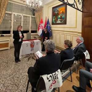 KRUNA OBLJETNICE U BRUXELLESU: Predavanje o „750 godina Dubrovačkog statuta“ akademkinje Nelle Lonze KRUNA OBLJETNICE U BRUXELLESU: Predavanje o „750 godina Dubrovačkog statuta“ akademkinje Nelle Lonze