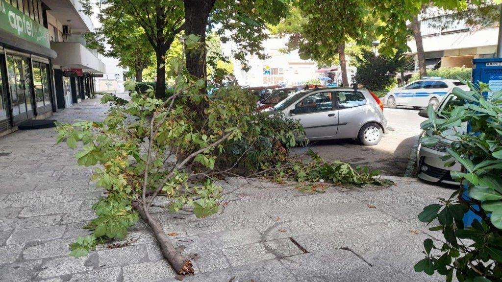 Nevrijeme s kišom na širem splitskom području izazvao je dosta problema (ILUSTRACIJA) / Foto: Hina
