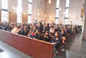 (FOTO) Stijepo Gleđ Markos priredio nezaboravan koncert u Wiesbadenu