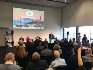 (FOTO) HRVATSKA NA NAJVEĆOJ SVJETSKOJ TURISTIČKOJ BURZI ITB BERLIN: HTZ predstavlja 20 turističkih tvrtki i zajednica te prijevoznika (FOTO) HRVATSKA NA NAJVEĆOJ SVJETSKOJ TURISTIČKOJ BURZI ITB BERLIN: HTZ predstavlja 20 turističkih tvrtki i zajednica te prijevoznika