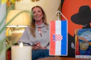 HRVATICA IZ RIMA S FILMSKOM PRIČOM: Pobjegla je pred ratom, organizirala vjenčanja slavnih poput Toma Cruisea, Petre Ecclestone..., pa objavila zbirku poezije