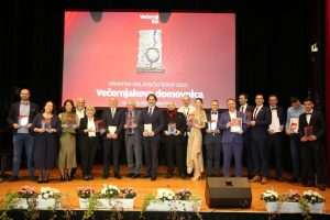 DODJELA NAGRADA VEČERNJAKOVA DOMOVNICA 2023.: U Bad Homburgu se susrela Domovina i iseljeništvo DODJELA NAGRADA VEČERNJAKOVA DOMOVNICA 2023.: U Bad Homburgu se susrela Domovina i iseljeništvo