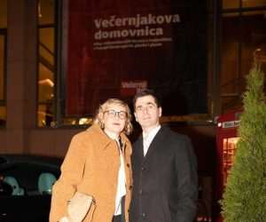 DOBITNICI VEČERNJAKOVE DOMOVNICE: U tuđoj zemlji i na tuđem jeziku nije lako započeti život, zato je ova nagrada veliko priznanje da smo uspjeli DOBITNICI VEČERNJAKOVE DOMOVNICE: U tuđoj zemlji i na tuđem jeziku nije lako započeti život, zato je ova nagrada veliko priznanje da smo uspjeli