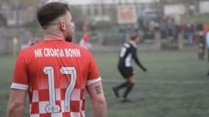 (FOTO) CROATIA BONN SLAVILA NA TEŠKOM GOSTOVANJU: Marko Sinković, koji se vratio u momčad nakon 10 mjeseci od ozljede, svojim pogotkom odlučio derbi (FOTO) CROATIA BONN SLAVILA NA TEŠKOM GOSTOVANJU: Marko Sinković, koji se vratio u momčad nakon 10 mjeseci od ozljede, svojim pogotkom odlučio derbi