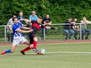 CROATIA FRANKFURT PONOVNO NA POBJEDNIČKOM KOLOSIJEKU: Momčad Kosova od težeg poraza spasio odlični vratar CROATIA FRANKFURT PONOVNO NA POBJEDNIČKOM KOLOSIJEKU: Momčad Kosova od težeg poraza spasio odlični vratar