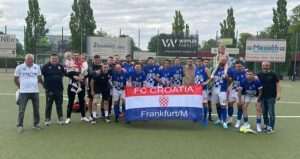 CROATIA FRANKFURT PONOVNO NA POBJEDNIČKOM KOLOSIJEKU: Momčad Kosova od težeg poraza spasio odlični vratar CROATIA FRANKFURT PONOVNO NA POBJEDNIČKOM KOLOSIJEKU: Momčad Kosova od težeg poraza spasio odlični vratar