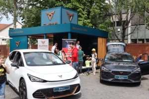 "RIMAC NEVERA" I "BUGATTI CHIRON" U FRANKFURTU: Na Frankfurtskom sajmu automobila (FAA) više od 40 proizvođača predstavilo svojih 150 vozila cupra
