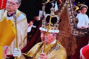 LONDON: Okrunjen britanski kralj Charles III. i kraljica Camilla LONDON: Okrunjen britanski kralj Charles III. i kraljica Camilla