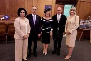 LONDON: Okrunjen britanski kralj Charles III. i kraljica Camilla LONDON: Okrunjen britanski kralj Charles III. i kraljica Camilla