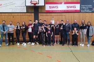 WIESBADEN: Članovi borilačkog Fight Cluba MK Wiesbaden osvojili 8 prvih mjesta, 4 druga mjesta i 5 trećih mjesta na Phönix Cupu u Lollaru kod Giesena
