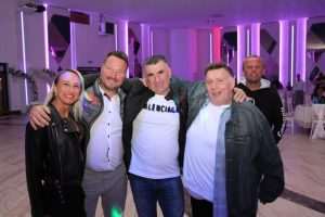 (FOTO) PROSLAVILI 7 GODINA RADA: Poznati hrvatski kafić u Dortmundu Jakos okupio prijatelje, goste i ljubitelje tamburaša (FOTO) PROSLAVILI 7 GODINA RADA: Poznati hrvatski kafić u Dortmundu Jakos okupio prijatelje, goste i ljubitelje tamburaša