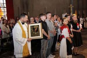 (FOTO) HODOČAŠĆE U NEVIGES: Oko 5.000 hodočasnika hodočastilo Majci Božjoj u Neviges