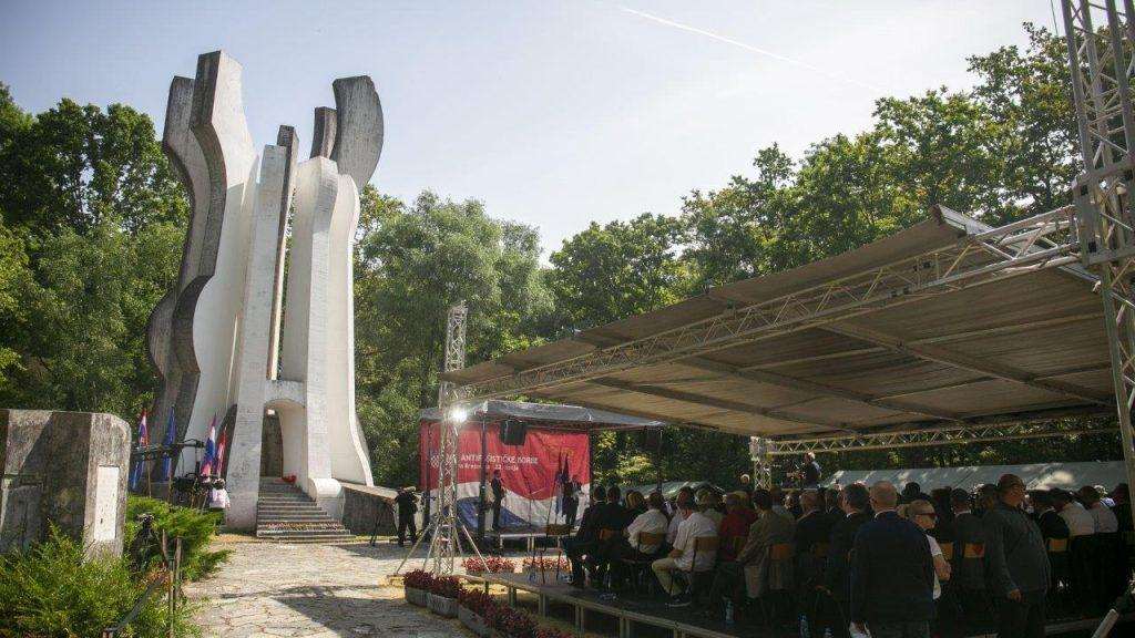 Fotografija s 82. obljetnice osnivanja prvog hrvatskog partizanskog odreda u Brezovici / Foto: Hina
