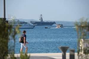 PONOS AMERIČKE MORNARICE: U Split uplovio najveći ratni brod, američki nosač aviona USS Gerald R. Ford PONOS AMERIČKE MORNARICE: U Split uplovio najveći ratni brod, američki nosač aviona USS Gerald R. Ford