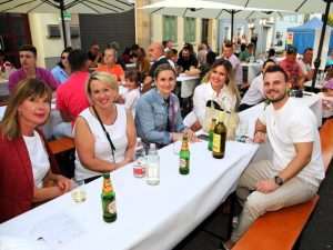 (FOTO) HRVATI ODUŠEVILI U ROTTENBURGU ČAK I POLICAJCE: Croatia Rottenburg tri dana bila u središtu pozornosti 48. Rottenburg Neckar Festivala (FOTO) HRVATI ODUŠEVILI U ROTTENBURGU ČAK I POLICAJCE: Croatia Rottenburg tri dana bila u središtu pozornosti 48. Rottenburg Neckar Festivala