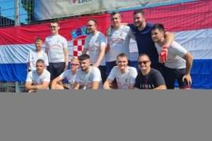 (FOTO I VIDEO) SJAJNO IZDANJE TURNIRA CROATIA CUP 2023. U FRANKFURTU: Prvi Erzgebirge Haue, drugi Cafe Ludwig, treći Brzi i žestoki