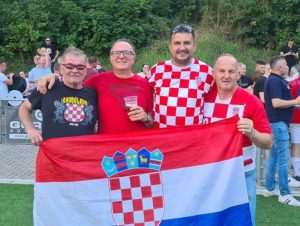 DOĐITE U WIESBADEN: Hrvati pozivaju na veliku feštu nogometnog kluba Hajduk Wiesbaden DOĐITE U WIESBADEN: Hrvati pozivaju na veliku feštu nogometnog kluba Hajduk Wiesbaden