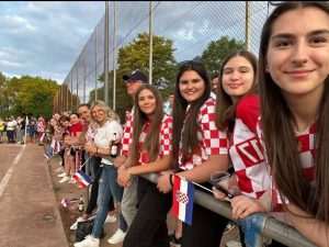 DOĐITE U WIESBADEN: Hrvati pozivaju na veliku feštu nogometnog kluba Hajduk Wiesbaden DOĐITE U WIESBADEN: Hrvati pozivaju na veliku feštu nogometnog kluba Hajduk Wiesbaden