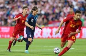 NAKON INFARKTNE UTAKMICE U ROTTERDAMU: Hrvatska izgubila na jedanaesterce od Španjolske Luka Modrić u utakmici protiv Španjolske (ILUSTRACIJA) / Foto: Hina