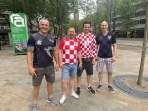 (FOTO I VIDEO) LUDNICA U ROTTERDAMU: Hrvati su ponovno pokazali da su svi kao jedno kad treba stati uz svoje!