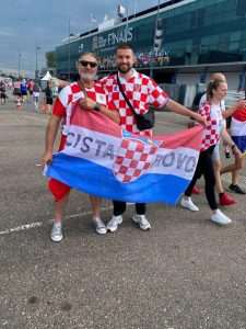 (FOTO I VIDEO) LUDNICA U ROTTERDAMU: Hrvati su ponovno pokazali da su svi kao jedno kad treba stati uz svoje!