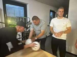 30. OBLJETNICA CROATIJE I POSAVINE FRANKFURT: Na poziv Mate Bulića, Zlatko Dalić i Niko Kovač s tisuću gostiju uveličali proslavu hrvatskih nogometnih klubova iz Frankfurta 30. OBLJETNICA CROATIJE I POSAVINE FRANKFURT: Na poziv Mate Bulića, Zlatko Dalić i Niko Kovač s tisuću gostiju uveličali proslavu hrvatskih nogometnih klubova iz Frankfurta
