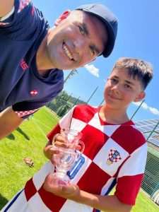 NOVI PODVIG „MALIH VATRENIH“ IZ NJEMAČKE: Izabrana U-14 vrsta Hrvata iz Njemačke obranila prošlogodišnji naslov pobjednika Schwarzwald Cupa
