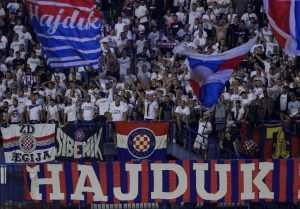 NAJVEĆI HRVATSKI DERBI: Hajduk u Maksimiru uzeo sva tri boda Dinamu NAJVEĆI HRVATSKI DERBI: Hajduk u Maksimiru uzeo sva tri boda Dinamu