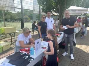 USPJEŠNA HUMANITARNA AKCIJA: Više tisuća Livnjaka i njihovih prijatelja iz Frankfurta i okolice okupilo se na 5. roštiljadi Livanjske zajednice Frankfurt USPJEŠNA HUMANITARNA AKCIJA: Više tisuća Livnjaka i njihovih prijatelja iz Frankfurta i okolice okupilo se na 5. roštiljadi Livanjske zajednice Frankfurt