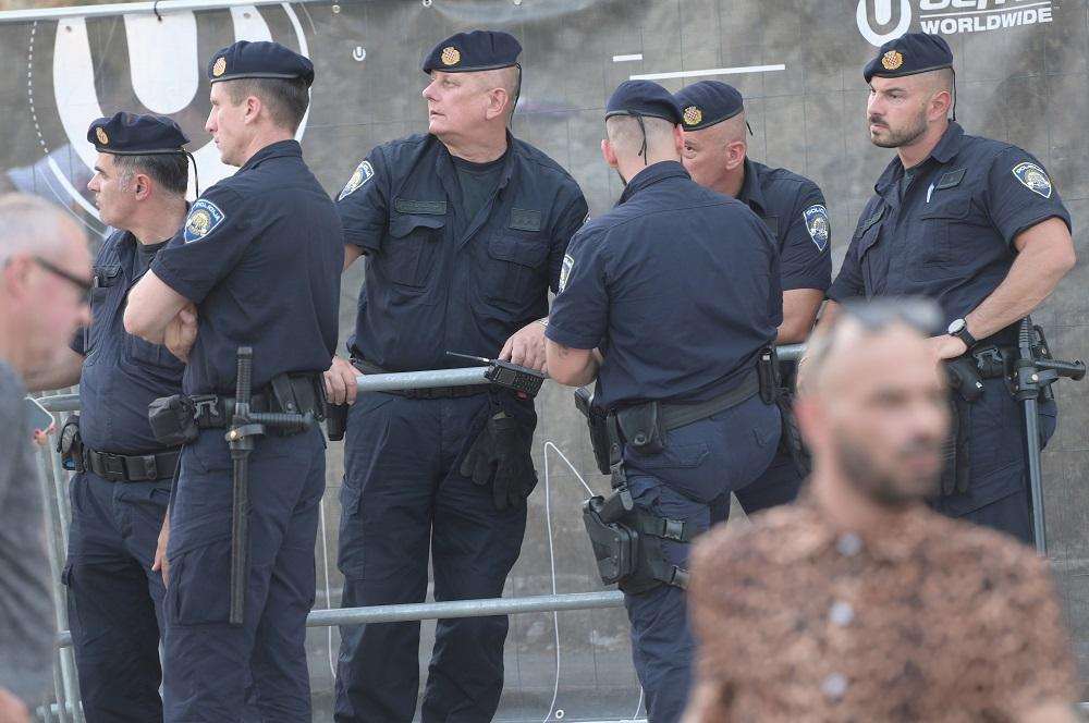 policija ultra
