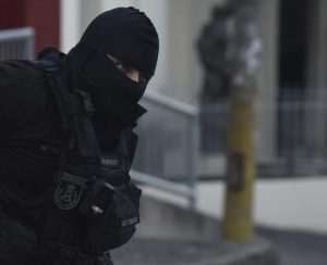 BRAZIL: Poginule 43 osobe u policijskim racijama protiv narko bandi brazil policija narkodiler