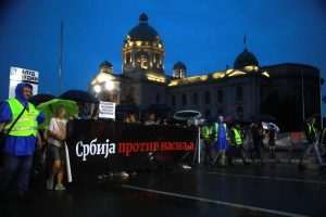 UNATOČ NEVREMENU: Prosvjed "Srbija protiv nasilja" održan i ove subote u Beogradu UNATOČ NEVREMENU: Prosvjed "Srbija protiv nasilja" održan i ove subote u Beogradu