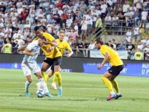 RIJEKA UVJERLJIVA I U UZVRATU: S 2:0 savladana momčad B36 Torshavna, na redu je francuski Lille RIJEKA UVJERLJIVA I U UZVRATU: S 2:0 savladana momčad B36 Torshavna, na redu je francuski Lille