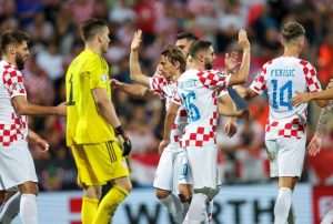 HRVATSKA DEKLASIRALA LATVIJU: "Petarda" pukla na Rujevici - dva pogotka Petkovića, a po jedan su postigli Ivanušec, Kramarić i Pašalić HRVATSKA DEKLASIRALA LATVIJU: "Petarda" pukla na Rujevici - dva pogotka Petkovića, a po jedan su postigli Ivanušec, Kramarić i Pašalić