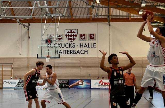 Detalj s utakmice KK Komušina Haiterbach / Foto: Fenix (J. Rupčić)