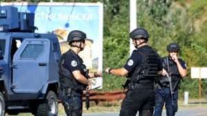 KOSOVSKA POLICIJA: Privedeno 6 osoba koji se sumnjiče za više kaznenih djela KOSOVSKA POLICIJA: Privedeno 6 osoba koji se sumnjiče za više kaznenih djela