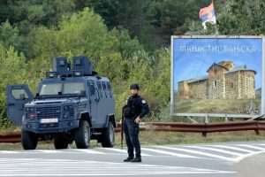 (FOTO) KOSOVSKA POLICIJA: Plan terorista je propao, ubijena 4 napadača i zaplijenjena masa oružja i vojne opreme (FOTO) KOSOVSKA POLICIJA: Plan terorista je propao, ubijena 4 napadača i zaplijenjena masa oružja i vojne opreme