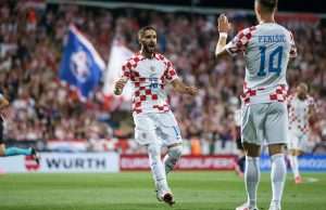 HRVATSKA DEKLASIRALA LATVIJU: "Petarda" pukla na Rujevici - dva pogotka Petkovića, a po jedan su postigli Ivanušec, Kramarić i Pašalić HRVATSKA DEKLASIRALA LATVIJU: "Petarda" pukla na Rujevici - dva pogotka Petkovića, a po jedan su postigli Ivanušec, Kramarić i Pašalić