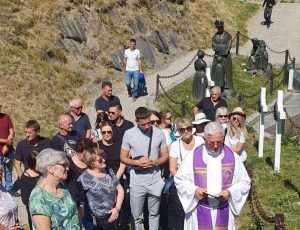 VJERA, RADOST I DRUŽENJE: Na hodočašću u Gospino svetište La Salette, pridružio se i bivši "Vatreni" VJERA, RADOST I DRUŽENJE: Na hodočašću u Gospino svetište La Salette, pridružio se i bivši "Vatreni"