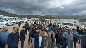 NOVE OPTUŽBE IZ BiH: Migranti smješteni u prihvatnom centru kod Bihaća žale se da ih hrvatski policajci tuku pri pokušaju prelaska granice NOVE OPTUŽBE IZ BiH: Migranti smješteni u prihvatnom centru kod Bihaća žale se da ih hrvatski policajci tuku pri pokušaju prelaska granice