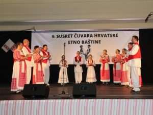 "LIJEPO LI JE HRVAT BITI, MAJKO HVALA TI": Čuvari hrvatske etno baštine okupili se u Filderstadtu